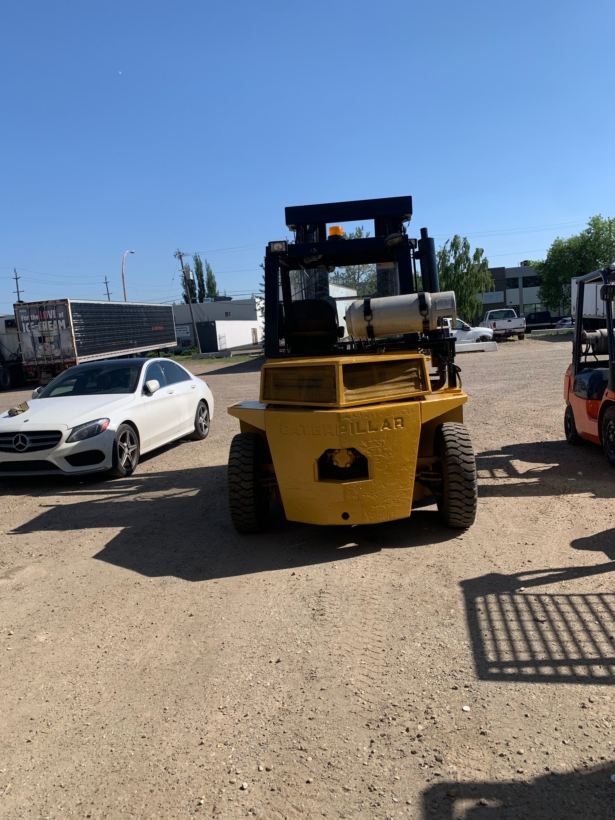 Caterpillar V110 forklift – OC100 Forklifts